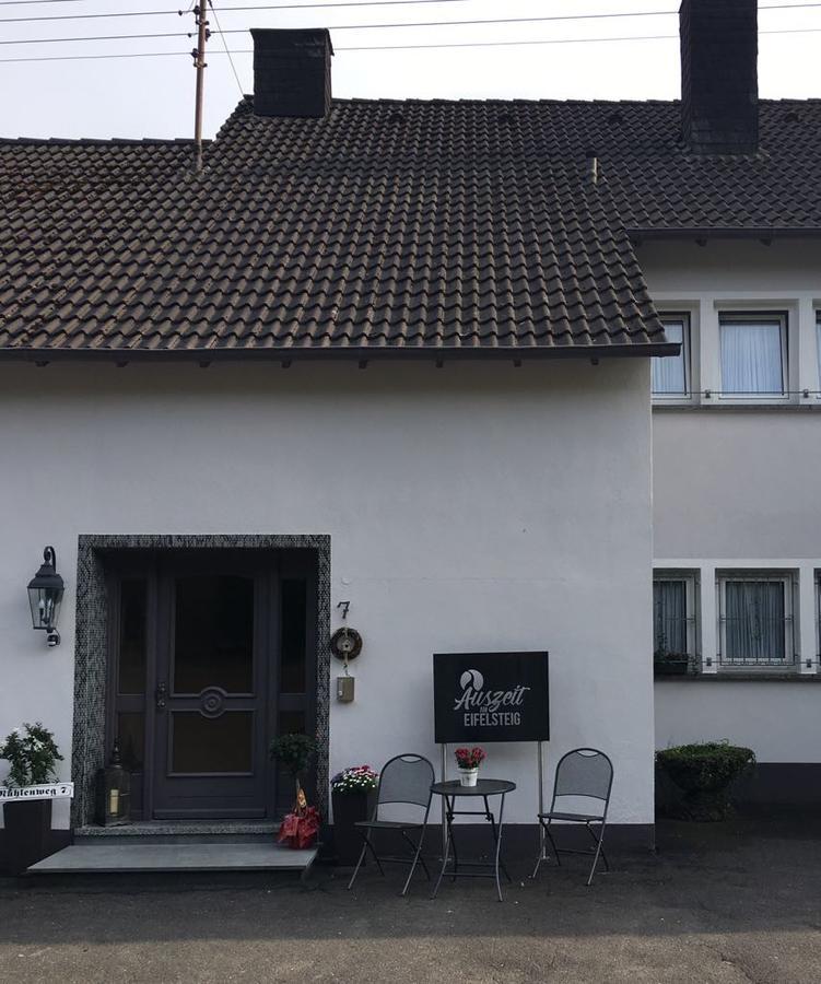 Auszeit Am Eifelsteig Hotel เดาน์ ภายนอก รูปภาพ