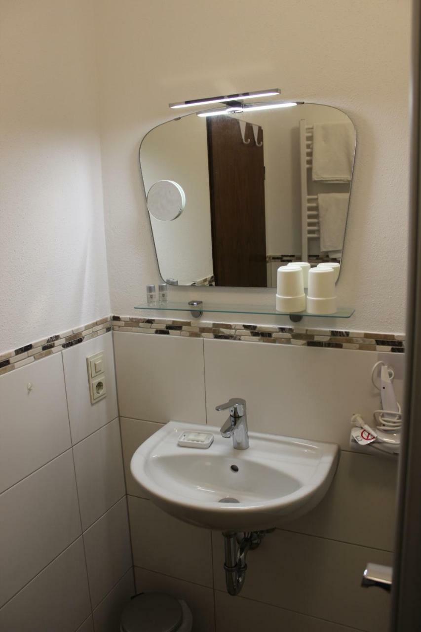 Auszeit Am Eifelsteig Hotel เดาน์ ภายนอก รูปภาพ